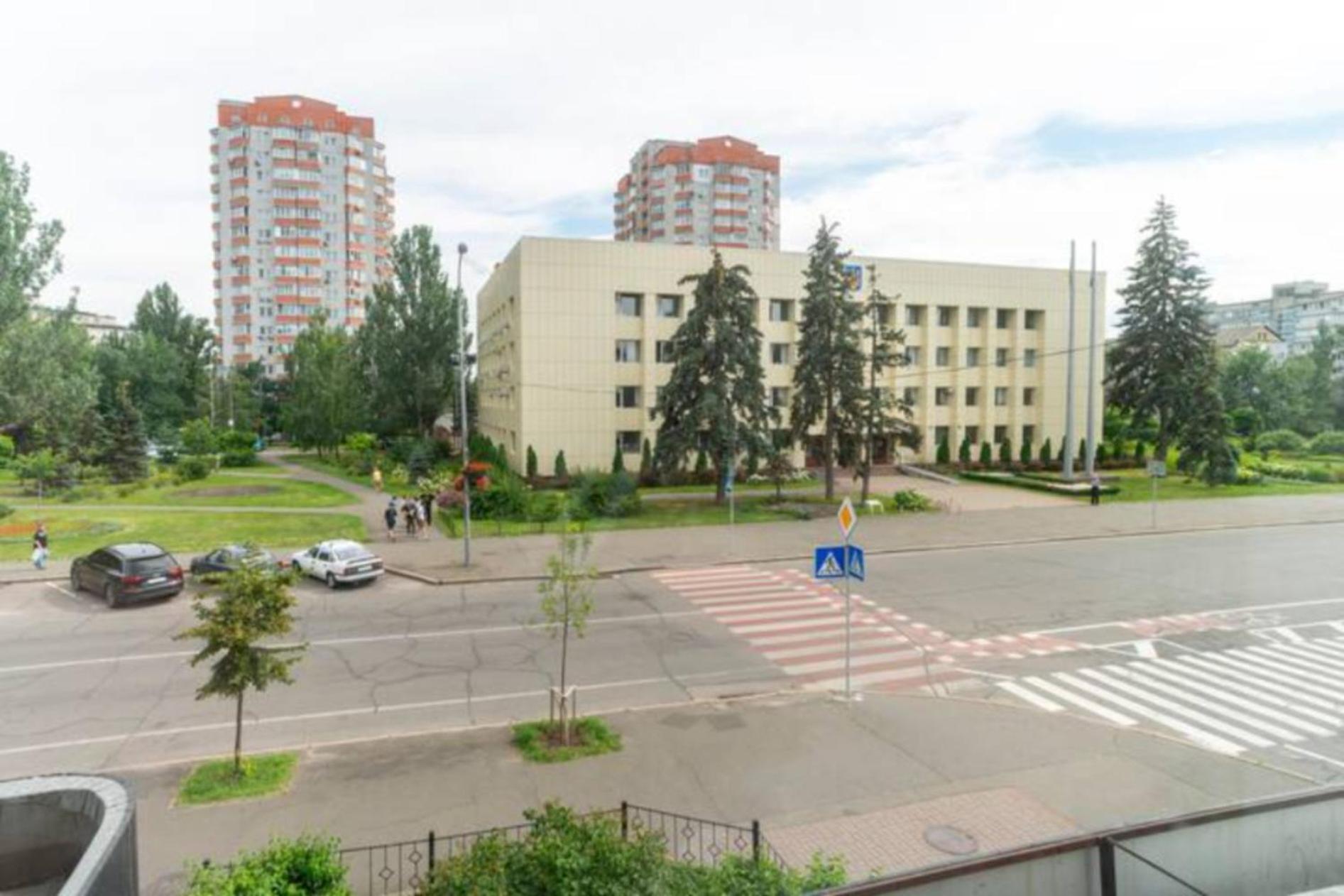 Затишна 2К Квартира З Усім Необхідним Для Життя Поряд З Метро Дарниця Kiev Eksteriør bilde